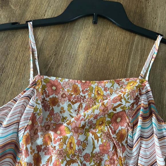 New Good For life Bandana Tank!! - Picture 2 of 6